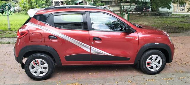 https://images10.gaadi.com/usedcar_image/3581055/original/processed_img2872637__used_car_2872637_1695119412.jpg?imwidth=6401