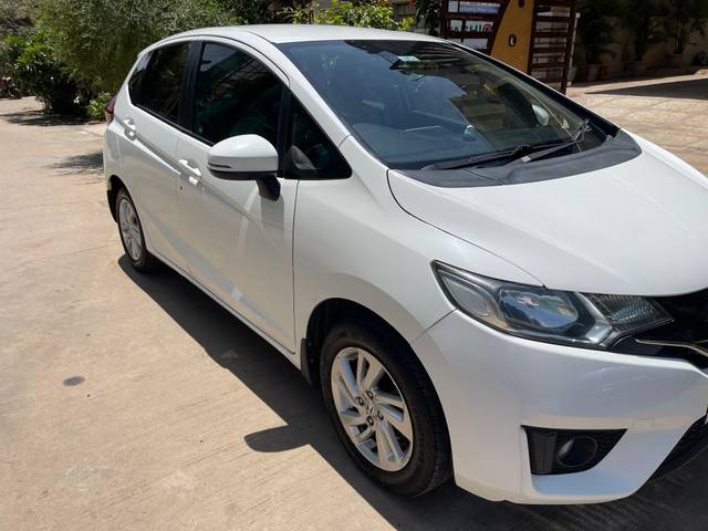 https://images10.gaadi.com/usedcar_image/3581164/original/processed_db8c89f7-4037-42ec-878d-ee554aa56197.jpeg?imwidth=6400