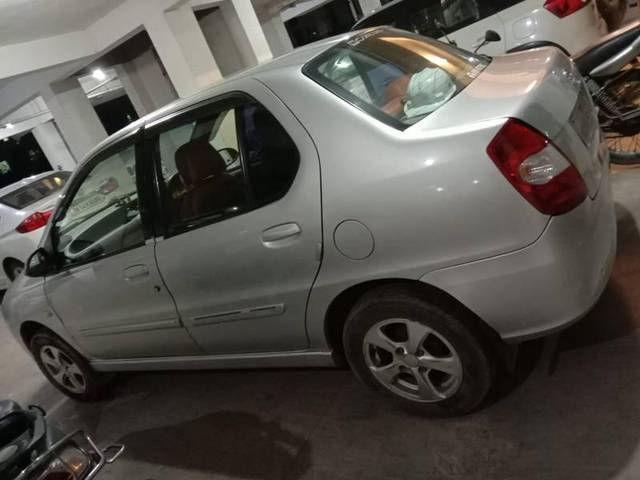 https://images10.gaadi.com/usedcar_image/3581179/original/processed_b113b126-8f44-488d-b4bf-e8f8de4b0015.jpeg?imwidth=6401