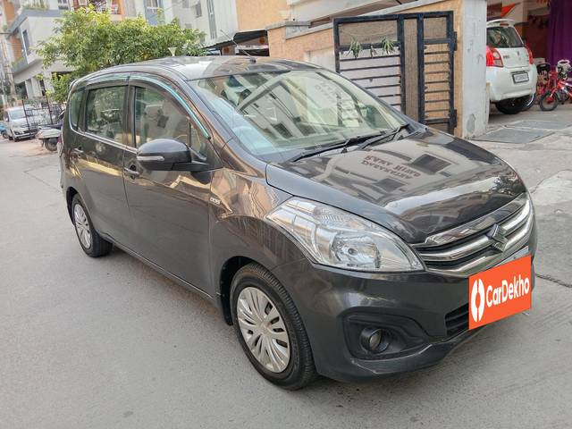 https://images10.gaadi.com/usedcar_image/3581200/original/processed_img2872742__used_car_2872742_1695125923.jpg?imwidth=6400