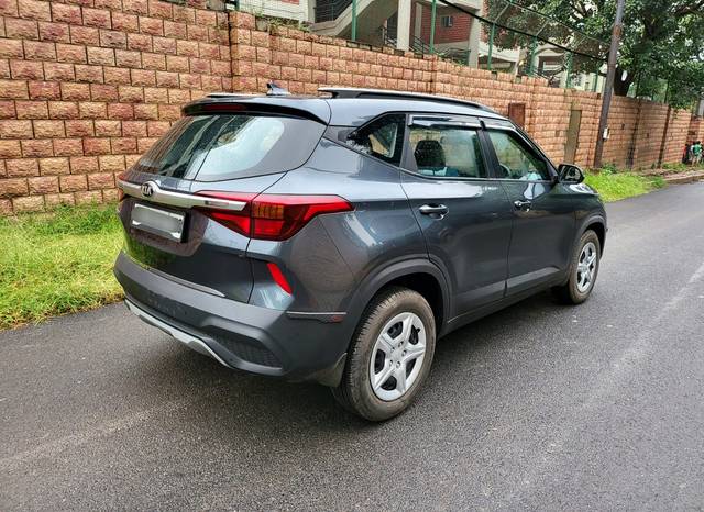 https://images10.gaadi.com/usedcar_image/3581304/original/img2872823__used_car_2872823_1695300033.jpg?imwidth=6402