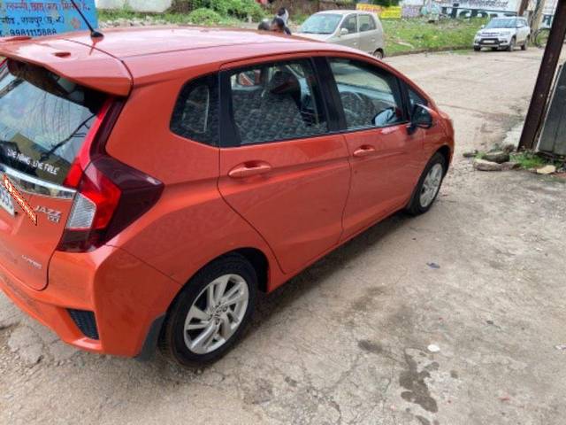 https://images10.gaadi.com/usedcar_image/3581329/original/processed_56febe78-f978-4729-b759-762f7577fa43.jpeg?imwidth=6401