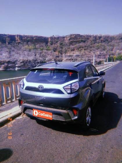 Tata Nexon XM S BSVI Tata Nexon XM S BSVI