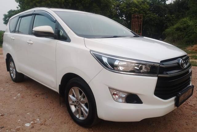https://images10.gaadi.com/usedcar_image/3581343/original/img2872835__used_car_2872835_1695666032.jpg?imwidth=6400