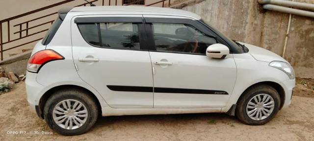 https://images10.gaadi.com/usedcar_image/3581417/original/processed_470b2279-6539-4a2b-94b4-dd8bf96bf1e1.jpg?imwidth=6401