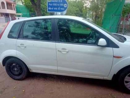 Ford Figo Petrol ZXI Ford Figo Petrol ZXI