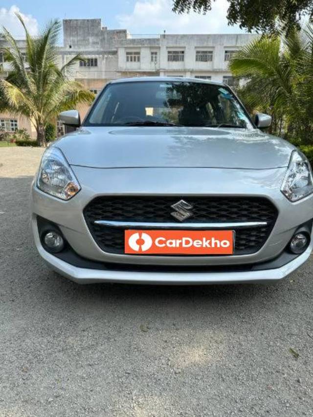 https://images10.gaadi.com/usedcar_image/3581442/original/processed_c956b998-e600-404f-80a7-ae3cc4d027a9.jpg?imwidth=6400