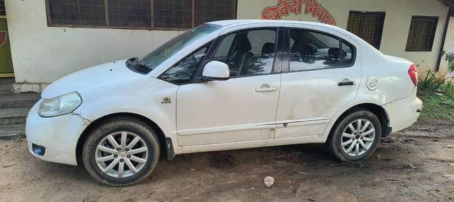 https://images10.gaadi.com/usedcar_image/3581479/original/processed_6b02f474-1ac8-4f93-b897-25218a701d92.jpg?imwidth=6400