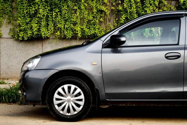 https://images10.gaadi.com/usedcar_image/3581763/original/usedcar_26478a77_c4b5_48f2_912c_2093e3b07785_28471695194176_1695194249.jpeg?imwidth=6402