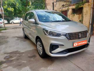 Maruti Ertiga 2015-2022 Maruti Ertiga VXI Petrol