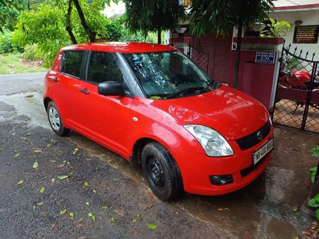 https://images10.gaadi.com/usedcar_image/3582118/original/processed_97ebfafe-2a4c-4d24-b201-4ffeaaa2134b.jpg?imwidth=6400