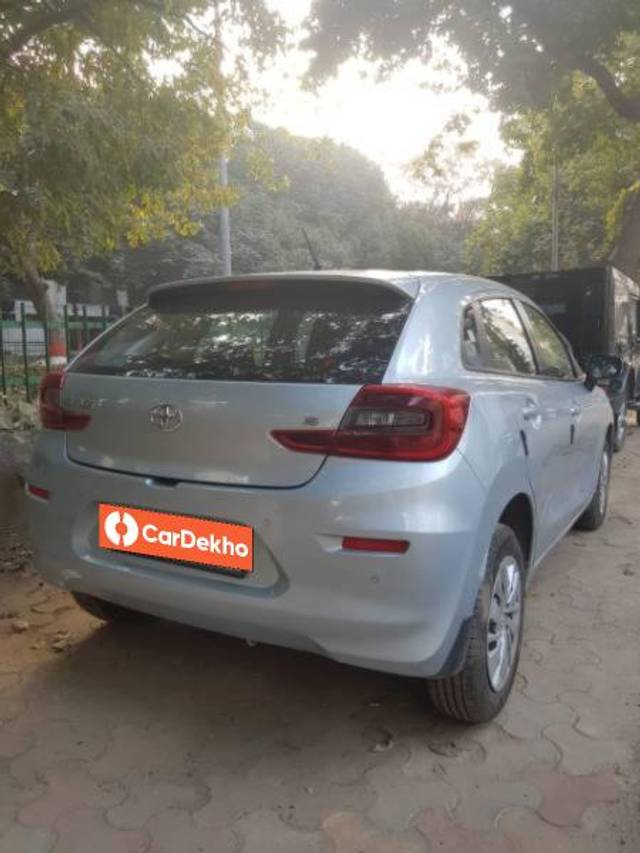 https://images10.gaadi.com/usedcar_image/3582158/original/processed_2e9b93cb-4cd0-48af-b35c-f1bdcb7642f5.jpg?imwidth=6401