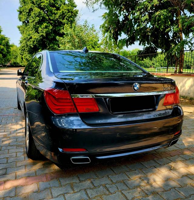 https://images10.gaadi.com/usedcar_image/3582168/original/processed_img2873364__used_car_2873364_1695204609.jpg?imwidth=6402