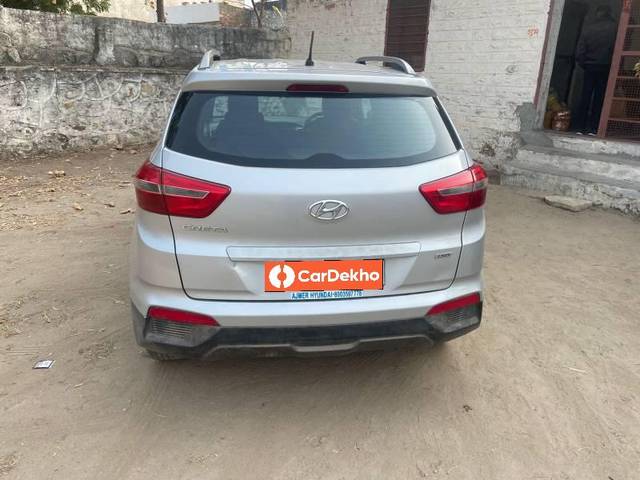 https://images10.gaadi.com/usedcar_image/3582249/original/processed_d3235da9-e6c2-4c3e-91f9-fa8f35210055.jpg?imwidth=6402