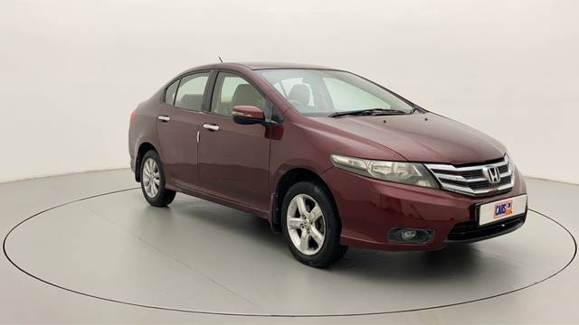 https://images10.gaadi.com/usedcar_image/3582512/original/1e8e0a89-a741-4e4e-a722-37ef5ad88990__42.jpg?imwidth=6400