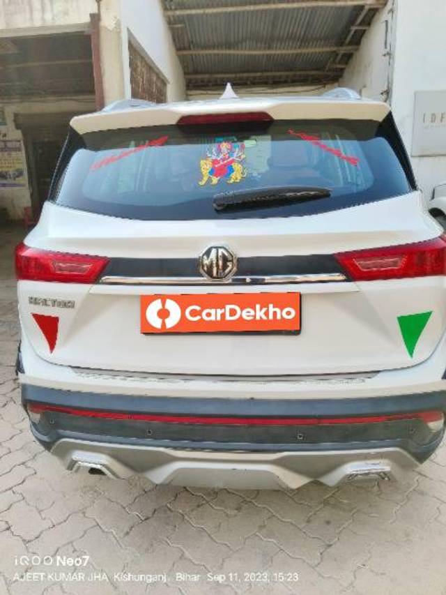 https://images10.gaadi.com/usedcar_image/3582532/original/processed_c47a0a20-76f1-4915-b843-84117a2a02e7.jpg?imwidth=6400