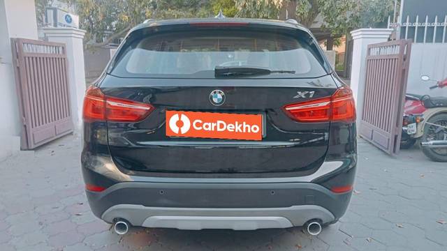 https://images10.gaadi.com/usedcar_image/3582544/original/processed_usedcar_22_5701695215951_1695215975.jpeg?imwidth=6402