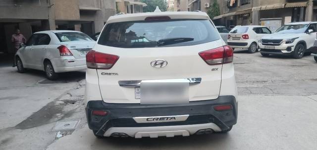 https://images10.gaadi.com/usedcar_image/3582613/original/13__VCC_1788493_96_1694613535.jpg?imwidth=6402