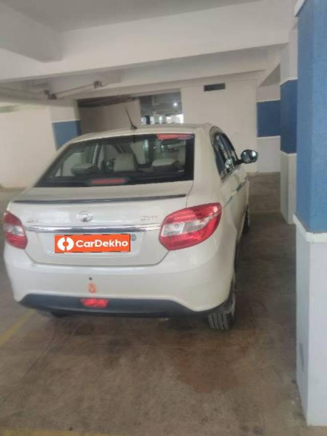 https://images10.gaadi.com/usedcar_image/3582618/original/processed_53917cdb-b9ef-4350-b6b4-a06057e9709b.jpg?imwidth=6401