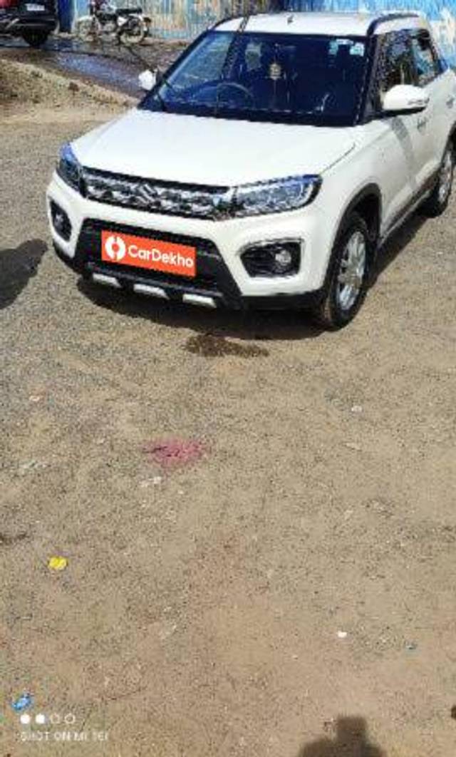 https://images10.gaadi.com/usedcar_image/3582625/original/processed_716a519e-50a4-4777-85a2-0b101dfa5ecb.jpg?imwidth=6401