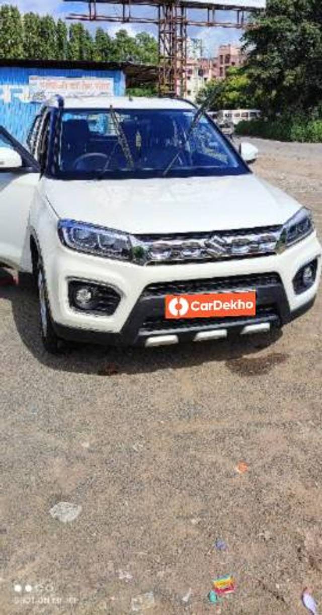 https://images10.gaadi.com/usedcar_image/3582625/original/processed_d7d2c017-4e48-4692-ac1a-18df80e04984.jpg?imwidth=6402