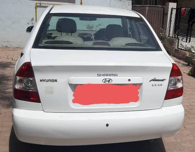 https://images10.gaadi.com/usedcar_image/3582633/original/processed_9636a3dd-682e-4f6f-a450-6f9cde8a7d5a.jpg?imwidth=6402