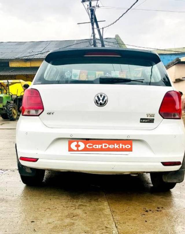https://images10.gaadi.com/usedcar_image/3582769/original/processed_8b742c3c-a817-475d-93cc-94ea65054abf.jpg?imwidth=6401
