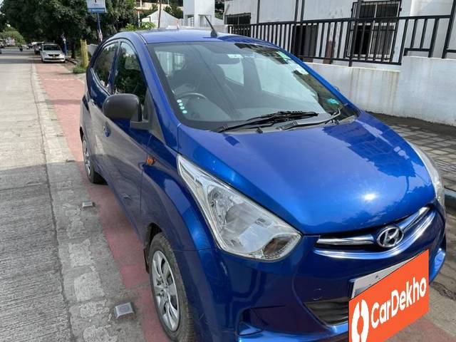 https://images10.gaadi.com/usedcar_image/3582857/original/processed_5aec7b6e-8046-43f5-ad92-56afed49897f.jpeg?imwidth=6400