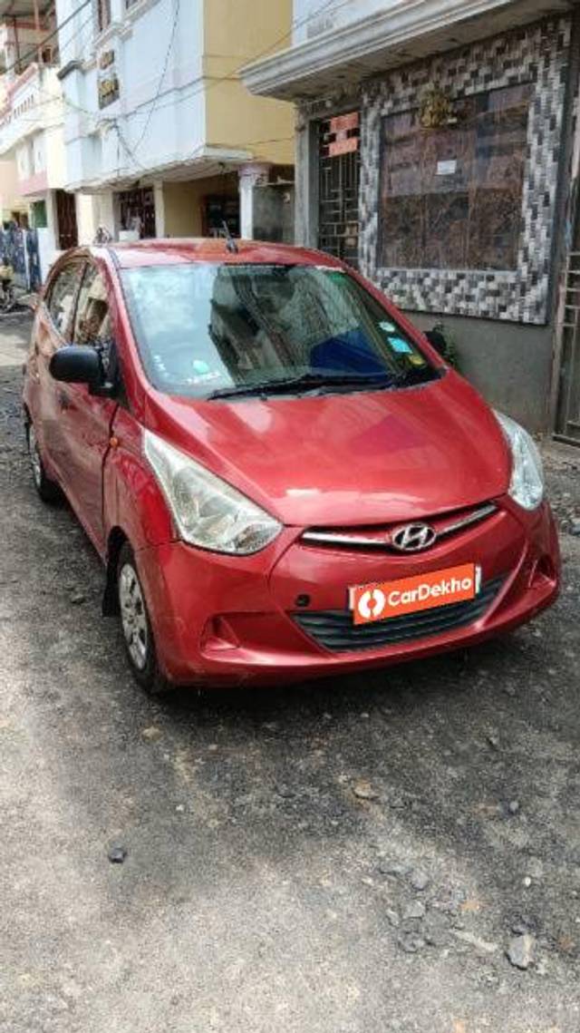https://images10.gaadi.com/usedcar_image/3583091/original/processed_3368c8dc-1019-4728-9b71-39fe5949b8ca.jpg?imwidth=6400