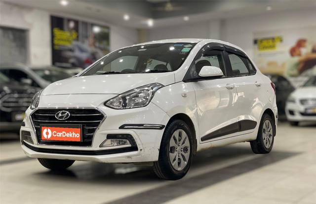 https://images10.gaadi.com/usedcar_image/3583130/original/processed_img2874006__used_car_2874006_1695278303.jpg?imwidth=6400