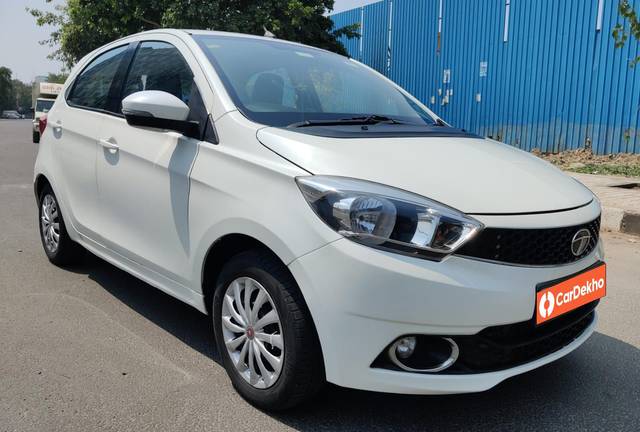 https://images10.gaadi.com/usedcar_image/3583146/original/processed_img2874018__used_car_2874018_1695278912.jpg?imwidth=6400