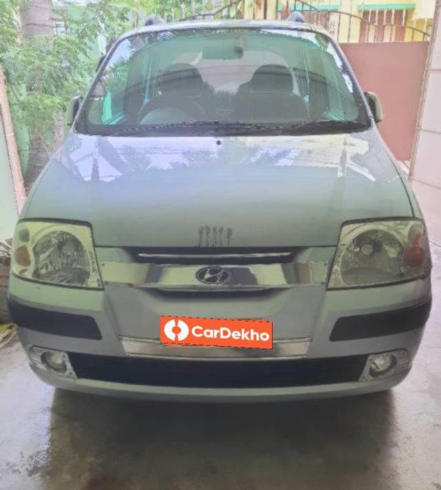 https://images10.gaadi.com/usedcar_image/3583181/original/processed_processed_6ea06bc7-fdc3-4717-b86d-fe9bccda4612.jpg?imwidth=6400