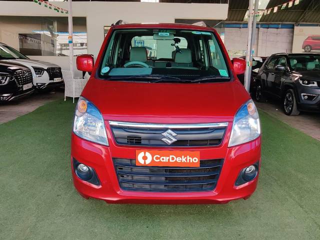 https://images10.gaadi.com/usedcar_image/3583191/original/processed_img2874054__used_car_2874054_1695280899.jpg?imwidth=6400