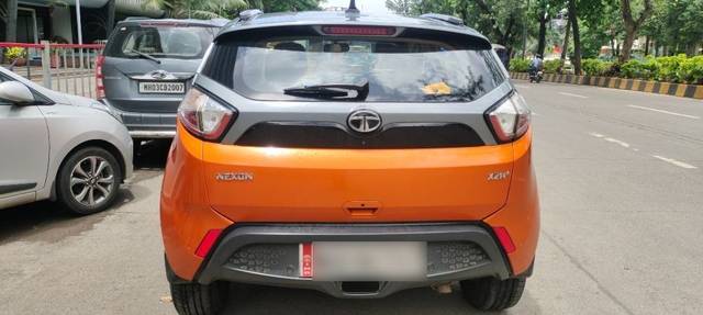 https://images10.gaadi.com/usedcar_image/3583304/original/14__VCC_1788788_96_1694677465.jpg?imwidth=6402