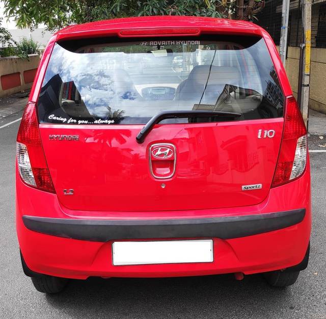 https://images10.gaadi.com/usedcar_image/3583321/original/processed_usedcar_img_20230921_wa0053_35681695285456_1695285484.jpg?imwidth=6402