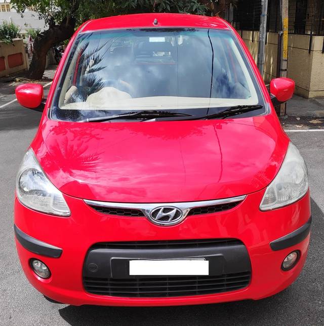 https://images10.gaadi.com/usedcar_image/3583321/original/usedcar_img_20230921_wa0051_35681695285456_1695285485.jpg?imwidth=6400