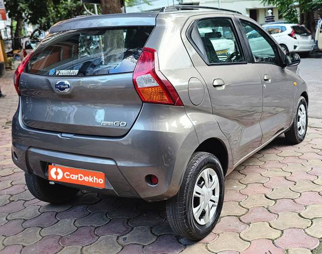 https://images10.gaadi.com/usedcar_image/3583381/original/processed_img2874206__used_car_2874206_1695287216.jpg?imwidth=6402
