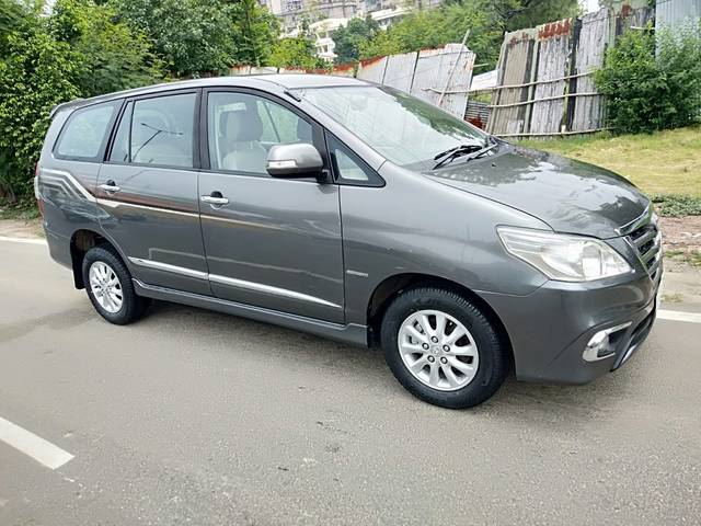 https://images10.gaadi.com/usedcar_image/3583388/original/img2874213__used_car_2874213_1695287530.jpg?imwidth=6400
