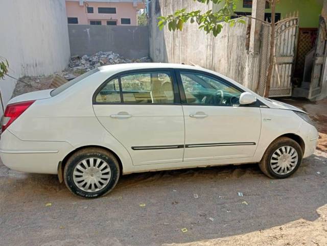 https://images10.gaadi.com/usedcar_image/3583448/original/processed_dac17517-b134-4cc4-9197-9447ec9a0d2b.jpg?imwidth=6401