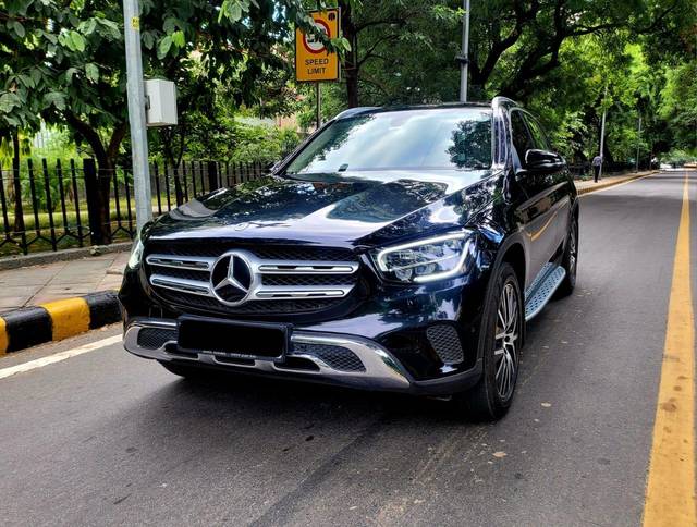 https://images10.gaadi.com/usedcar_image/3583472/original/processed_img2874275__used_car_2874275_1695290113.jpg?imwidth=6400
