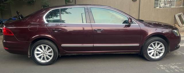 https://images10.gaadi.com/usedcar_image/3583495/original/usedcar_9_11461695290158_1695290220.jpg?imwidth=6402