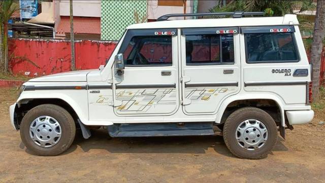 https://images10.gaadi.com/usedcar_image/3583498/original/processed_4e4a90cb-c2ce-4340-a1ea-a9461b807cec.jpg?imwidth=6402