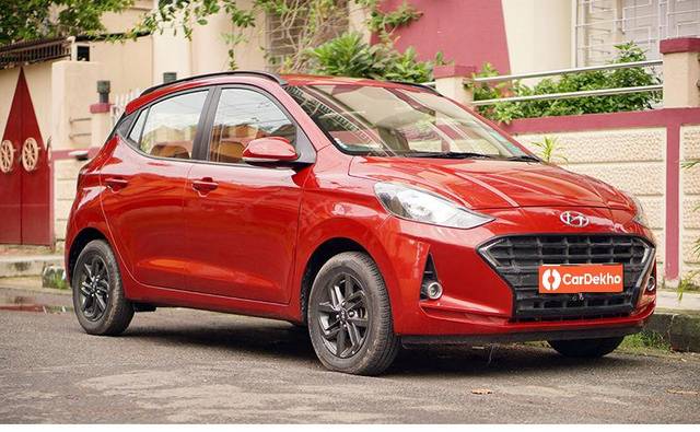 https://images10.gaadi.com/usedcar_image/3583507/original/processed_usedcar_2_2471695291142_1695291158.jpg?imwidth=6400
