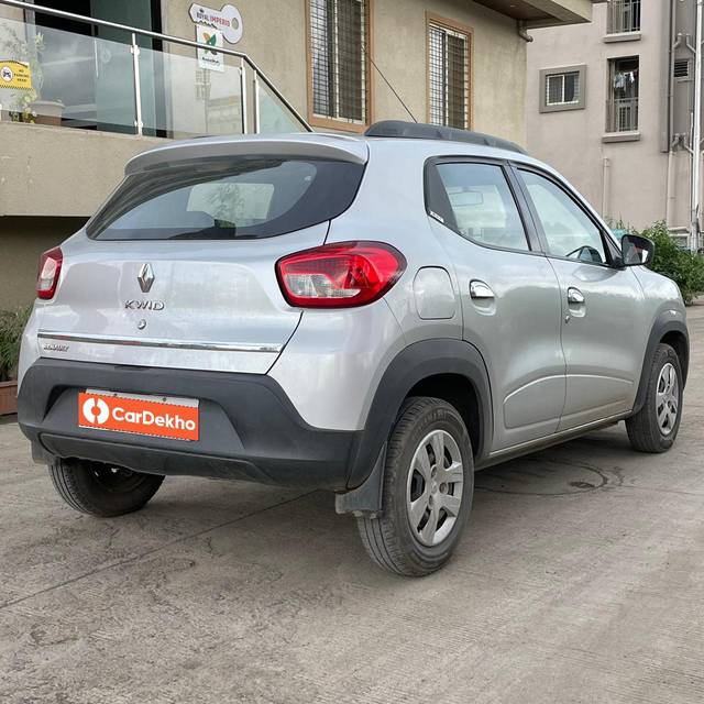 https://images10.gaadi.com/usedcar_image/3583518/original/processed_img2874303__used_car_2874303_1695291812.jpg?imwidth=6401