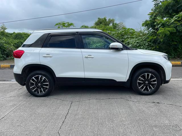https://images10.gaadi.com/usedcar_image/3583615/original/usedcar_3e6c90c5_926b_4ceb_9266_ad72b55ec865_28281695294624_1695294640.jpg?imwidth=6401