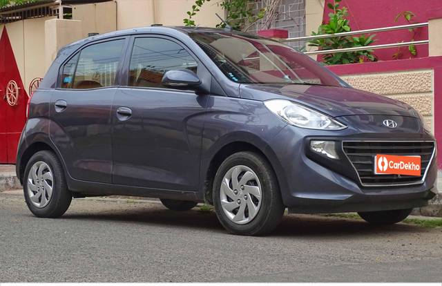https://images10.gaadi.com/usedcar_image/3583646/original/processed_img2874402__usedcar_1682077523854_01_2874402_1695296191.jpg?imwidth=6400