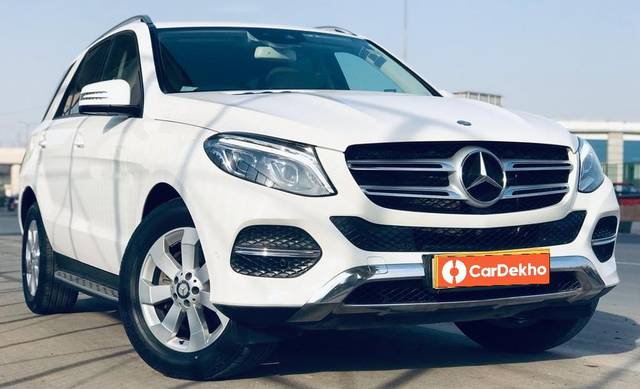 https://images10.gaadi.com/usedcar_image/3583825/original/processed_img2874513__used_car_2874513_1695302556.jpg?imwidth=6400