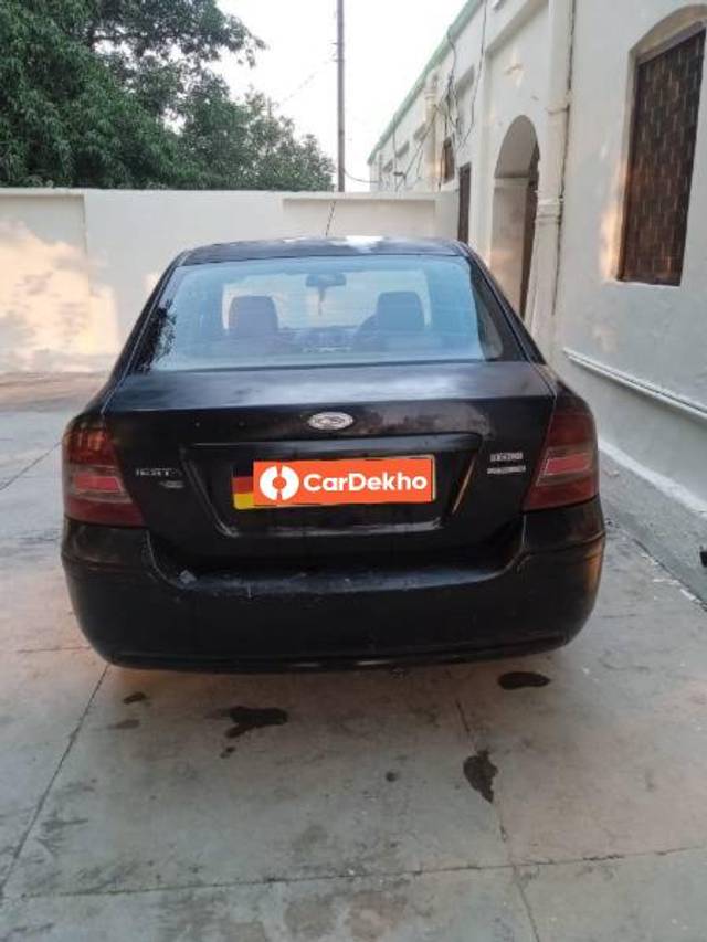 https://images10.gaadi.com/usedcar_image/3584042/original/processed_77a5b08c-b79a-4115-9c72-68d6957e9c7f.jpg?imwidth=6400
