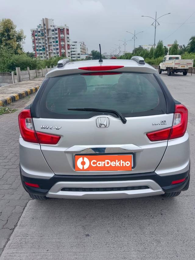 https://images10.gaadi.com/usedcar_image/3584043/original/processed_usedcar_546c5ff3_e53a_4468_9332_b478678ac1c6_354231695310203_1695310296.jpeg?imwidth=6401