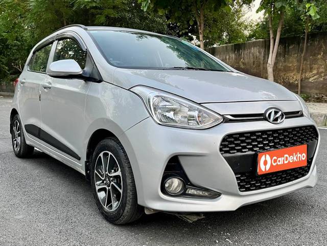 https://images10.gaadi.com/usedcar_image/3584088/original/processed_img2874588__used_car_2874588_1695312736.jpg?imwidth=6400